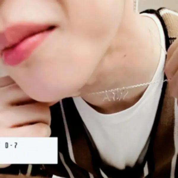 Bangtan Boys Taehyung Asymmetric Earrings