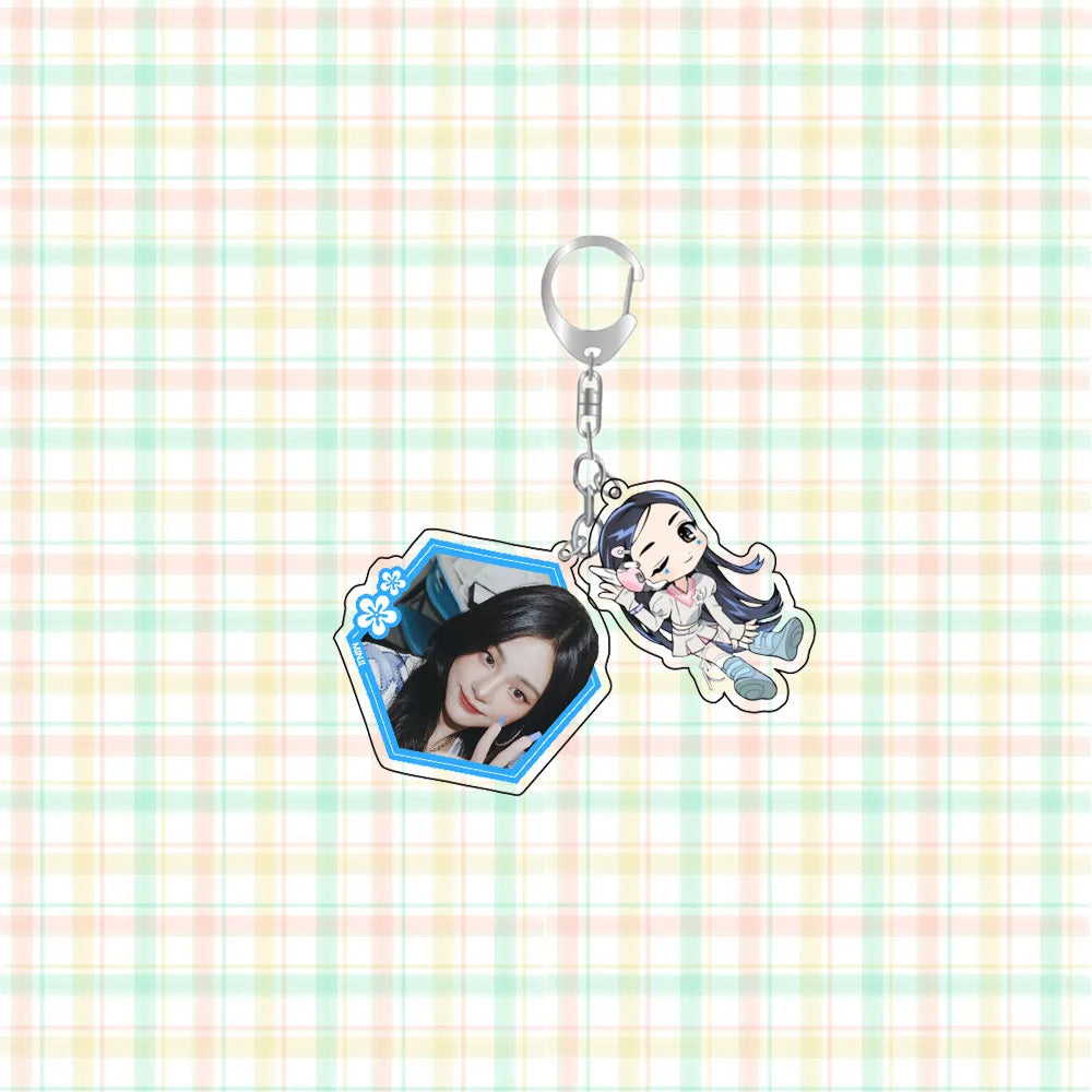 New Jeans Members Face Acrylic Keychain