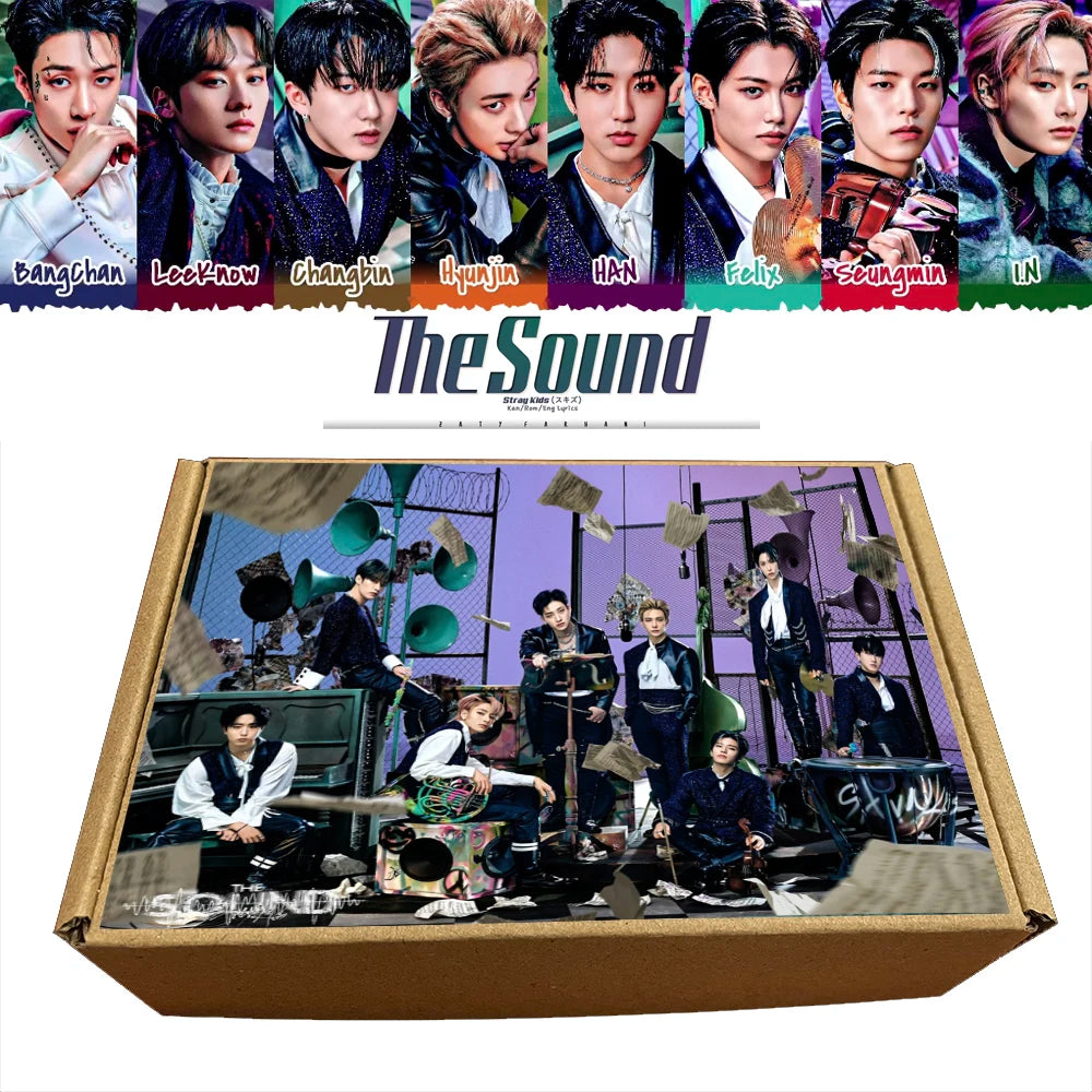 Stray Kids Mini Gift Box