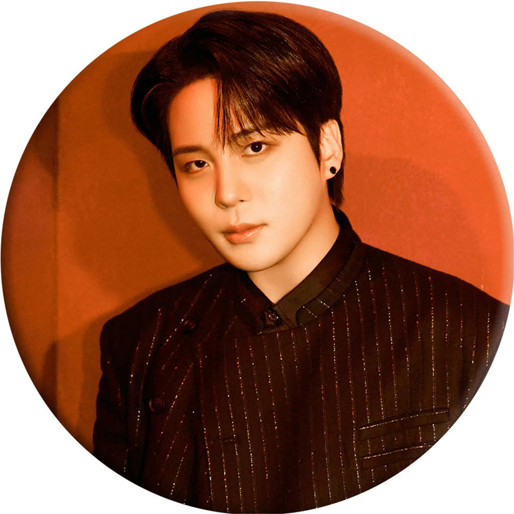 ATEEZ GOLDEN HOUR : Part 3 Round Badge Brooch Accessories