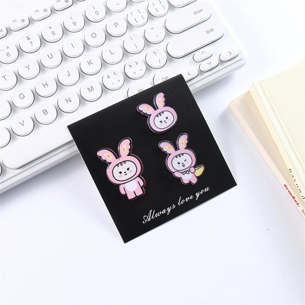 Seventeen Miniteen 3PC Brooch Pins Badge