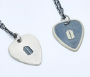 Bangtan Boys Suga Gitarrenplektrum-Anhänger-Halskette