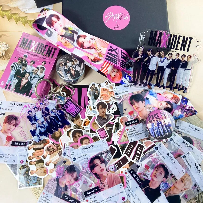 Kpop Stray Kids MAXIDENT Album-Geschenkbox-Set für die Fan-Sammlung