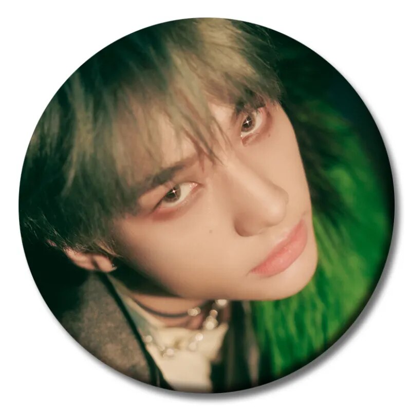 KPOP Stray Kids New Album 5 STAR Pin Badge