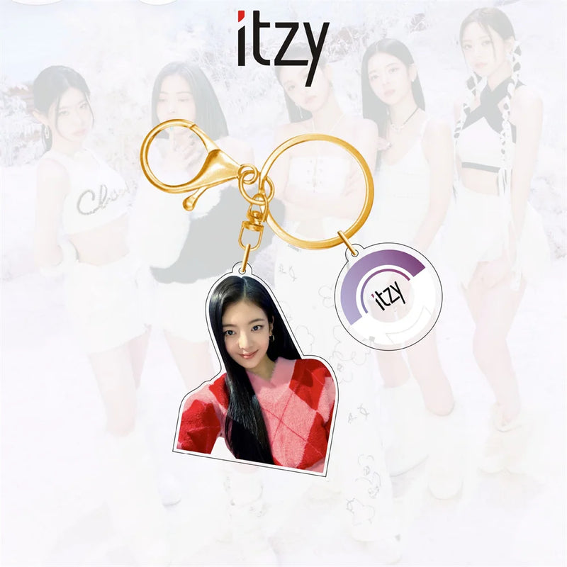 Itzy Keychain