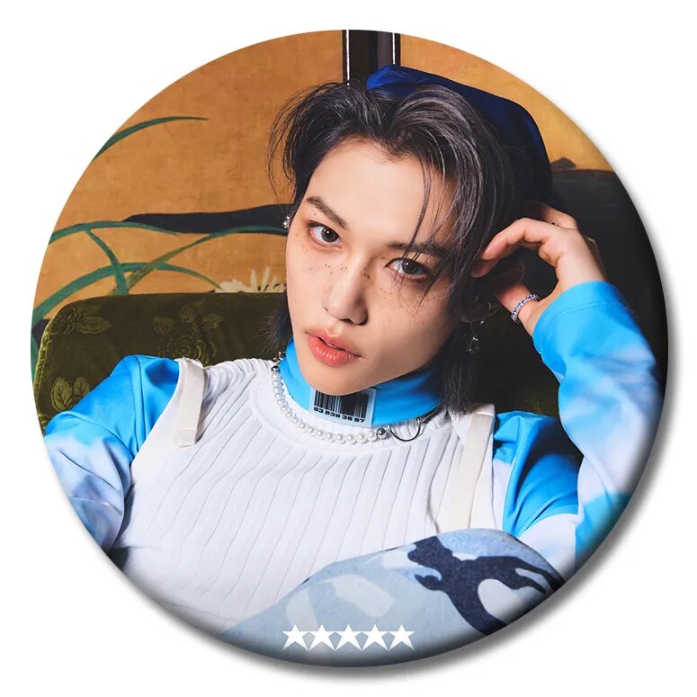 KPOP Stray Kids New Album 5 STAR Pin Badge