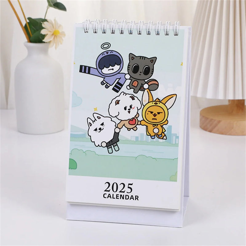 Random KPOP Groups 2025 Calendar Collection