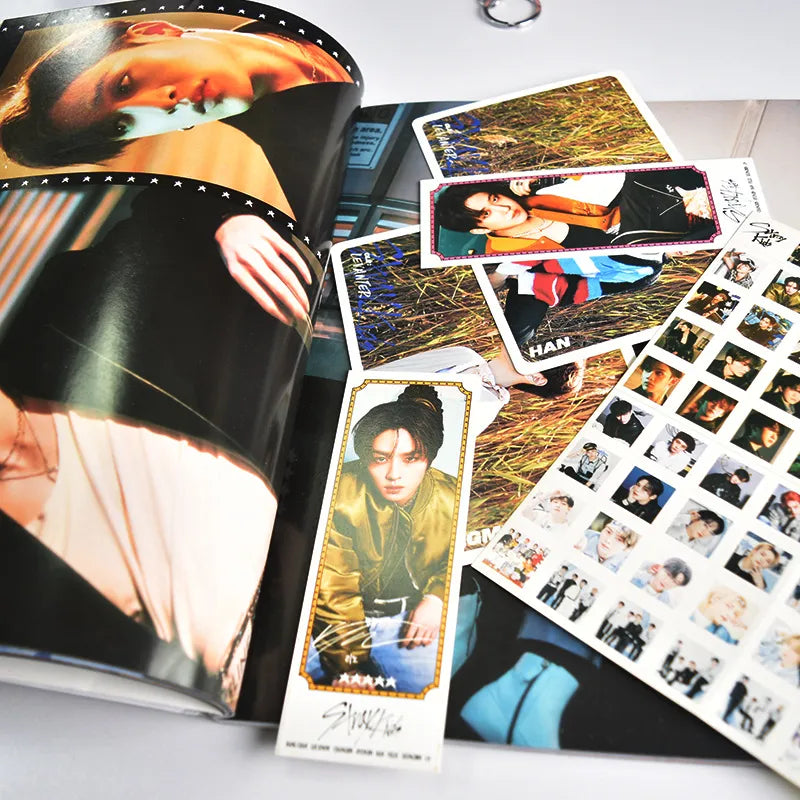Stray Kids New Albums 5-STAR und andere Fotobuch-Alben 