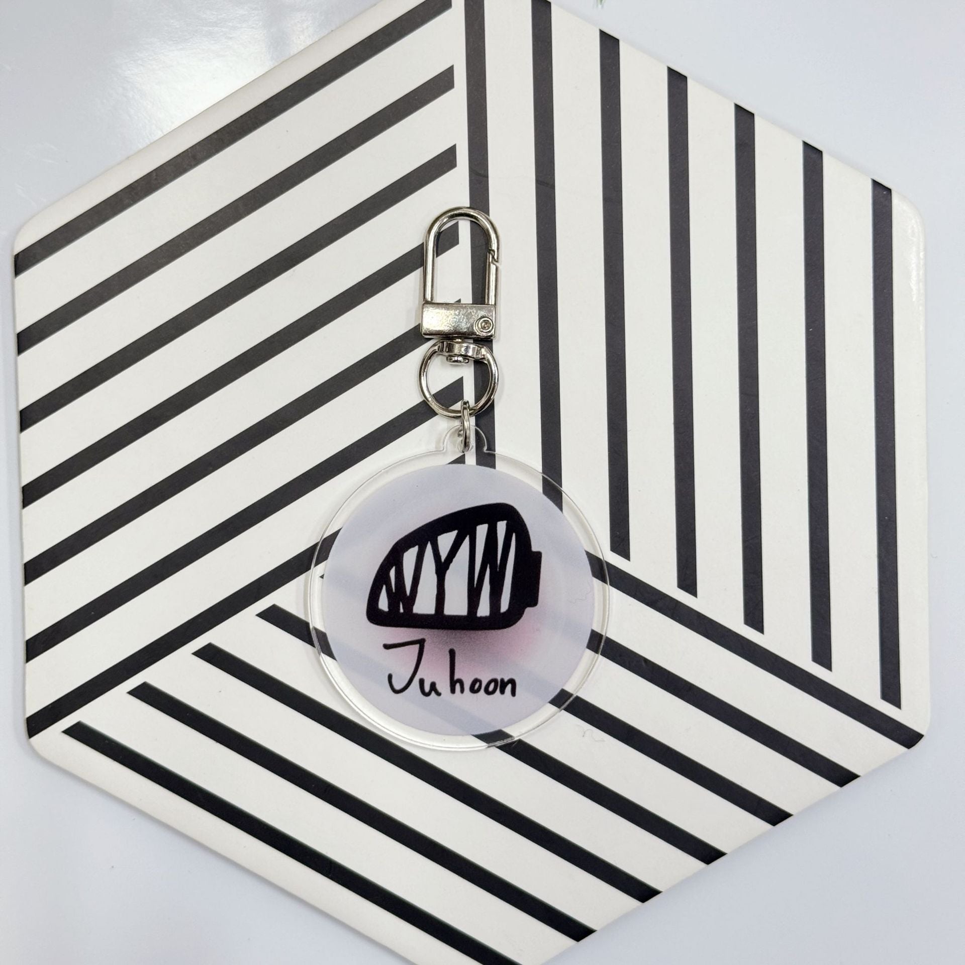 Cortis Circle Names Keychain Accessories